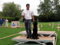 Foto: Pierre Henry mit seinem fast fertigen Schler auf der Treppe