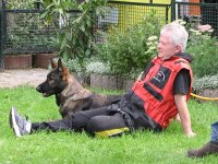 Foto: Jacques Wildanger, Prsident des HSDV Schifflange, beobachtet zufrieden die letzte Vorfhrung.