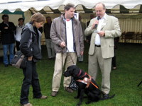 Photo: L'introduction du nouveau chien guide Cassis